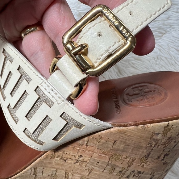 Tory Burch Regan T Logo Cork Wedge Sandals - Size 9.5 - Picture 10 of 10